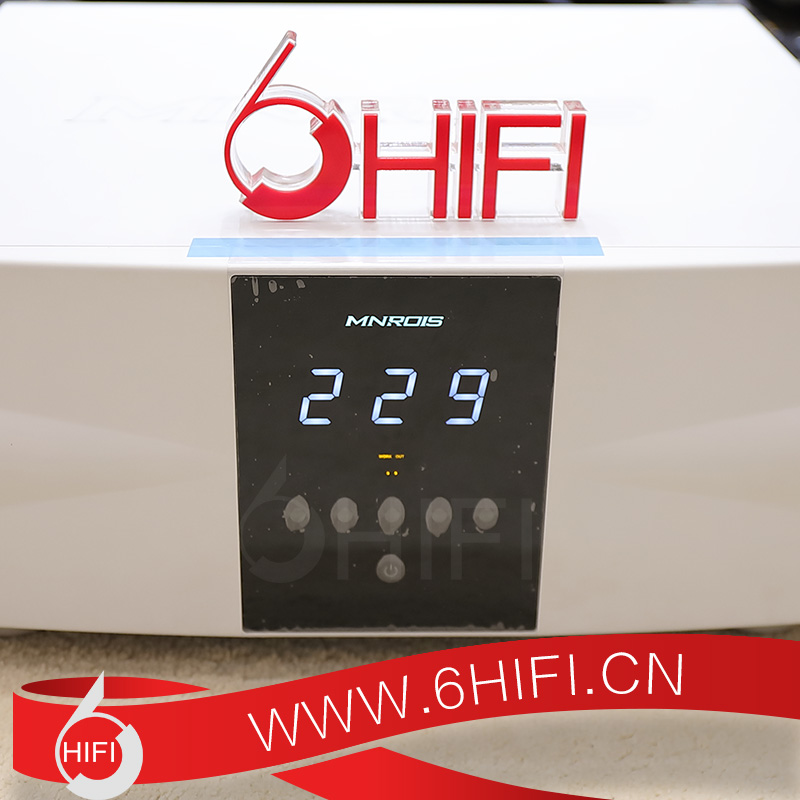 摩諾士Mnrois AT6800 穩壓器 再生電源 處理器【全新行貨】