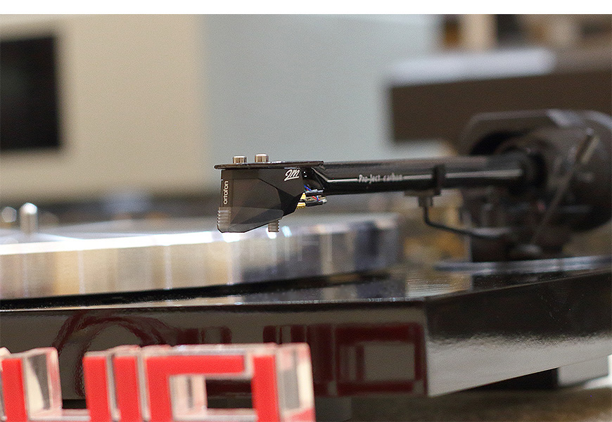 寶碟 1 Xpression Carbon Classic 表達碳纖維 經典系列 黑膠唱機,Pro-Ject 1 Xpression Carbon Classic 表達碳纖維 經典系列 唱機,Pro-Ject 1 Xpression Carbon Classic 黑膠唱機